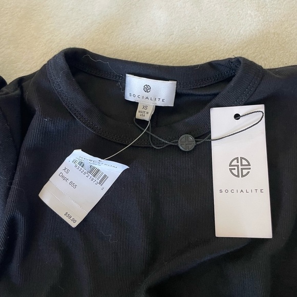 Socialite Black Long Sleeve Dress with Twist Detail - Picture 6 of 8